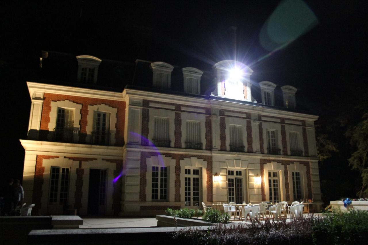 Château du Buisson de nuit